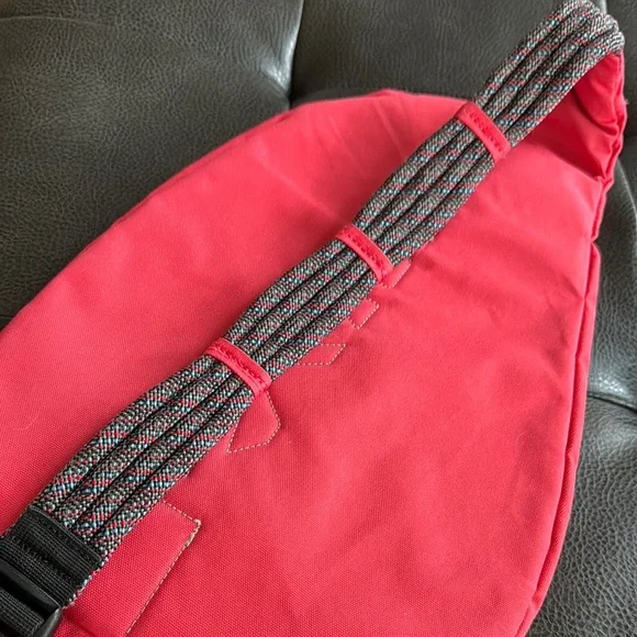 Kavu Rope Sling Backpack Bag with Durable Fabric and Outdoor Style - Picture 2 of 3